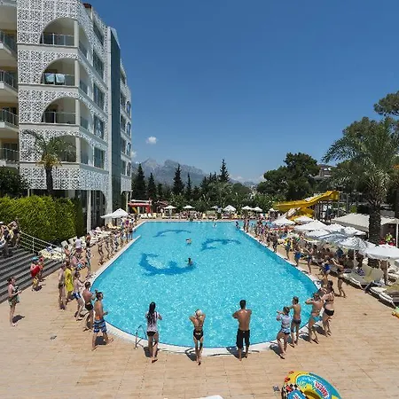 Grand Ring Κεμέρ