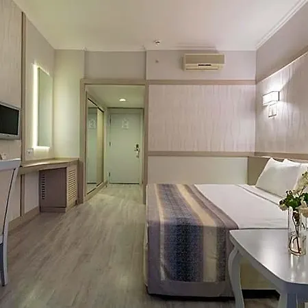Grand Ring Hotel 5*