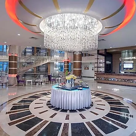 Grand Ring