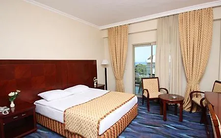 Hotel Grand Ring 5*