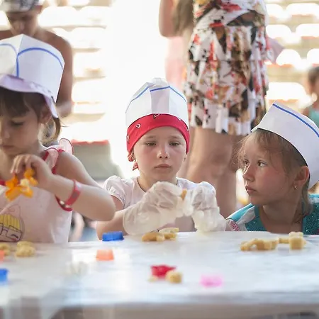 Grand Ring 5* كمر