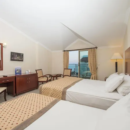 Hotel Grand Ring 5*