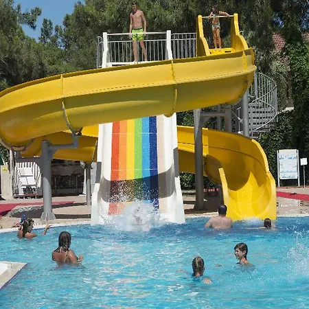 Grand Ring Szálloda Kemer