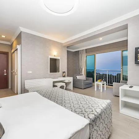 Szálloda Grand Ring Kemer